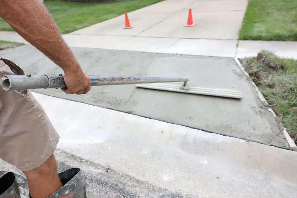 local contractor finishing the driveway resurfacing project in Genoa, NV